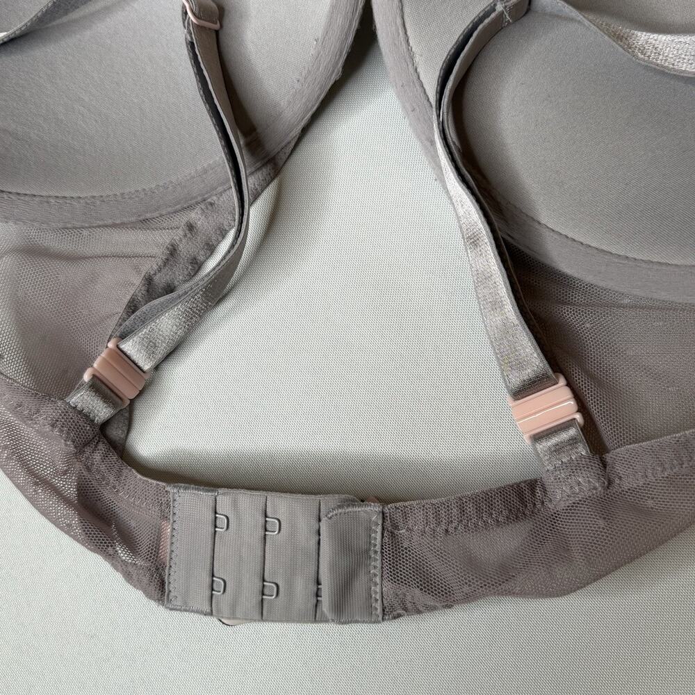 Victoria Secret Push-Up Lace Bra Size 34DDD Lavender Gray Mesh Sides Straps - Picture 7 of 12